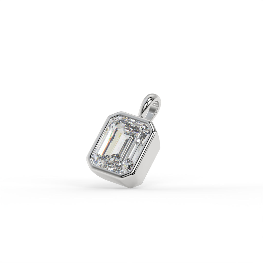 Emerald Solitaire Pendant