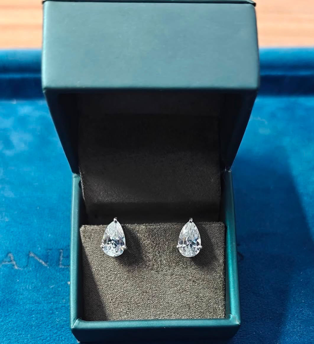 Pear Solitaire Studs