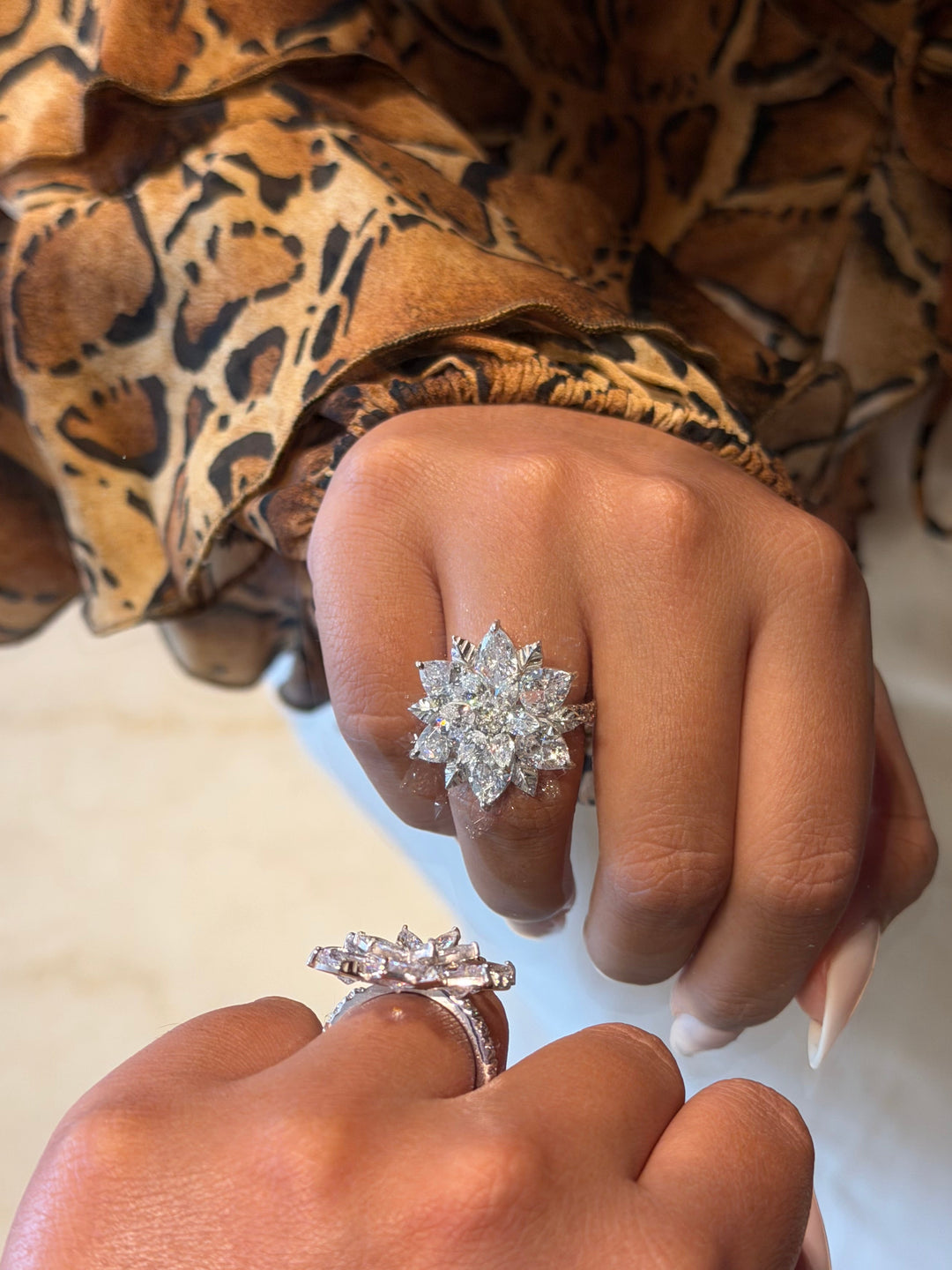 Dahlia Pavé Royale