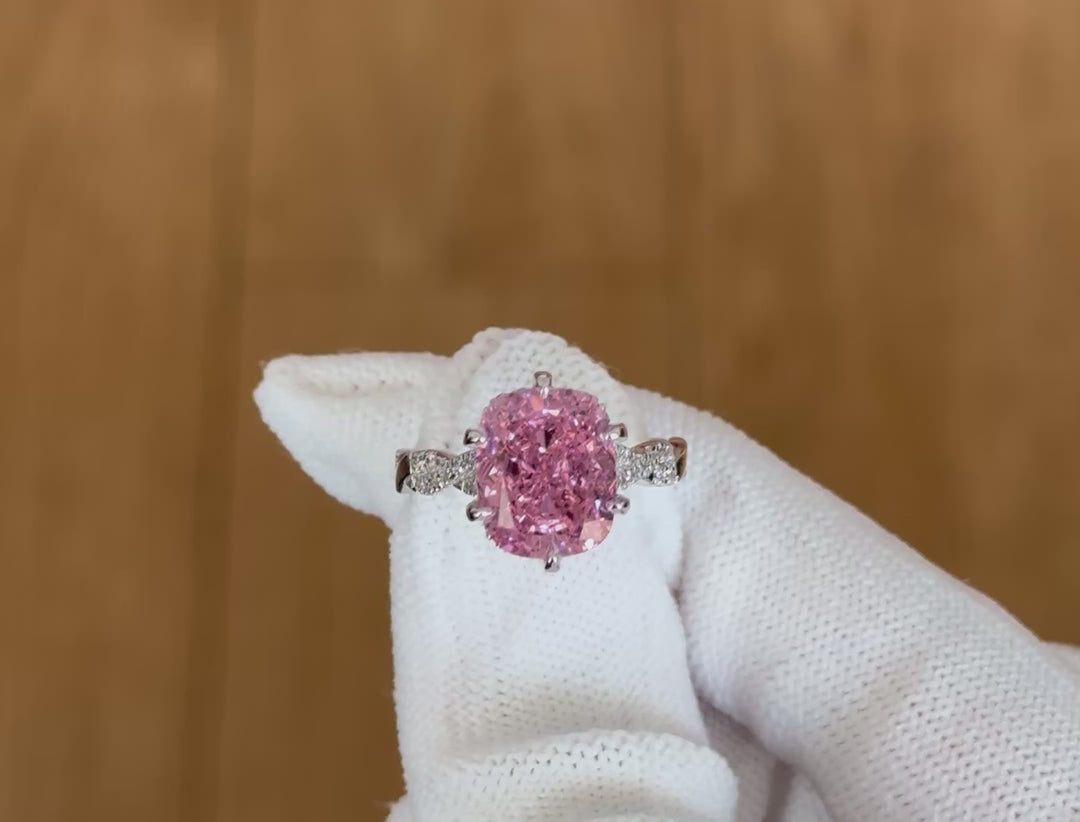 Rosé Dusk Cushion Twist